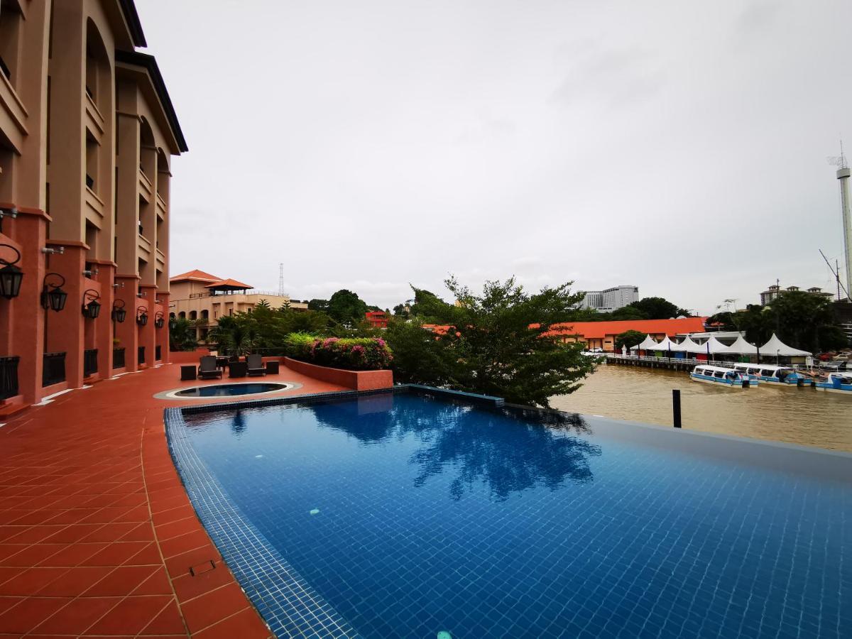 Casa Del Rio Residences Malacca Exterior photo