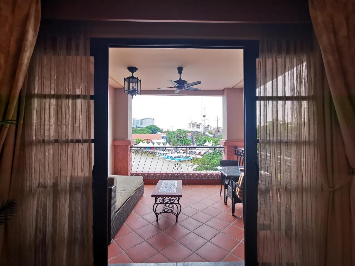 Casa Del Rio Residences Malacca Exterior photo